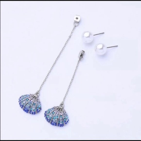 NWOT Betsey Johnson Shell and Pearl Earrings Asymmetrical - Picture 1 of 2